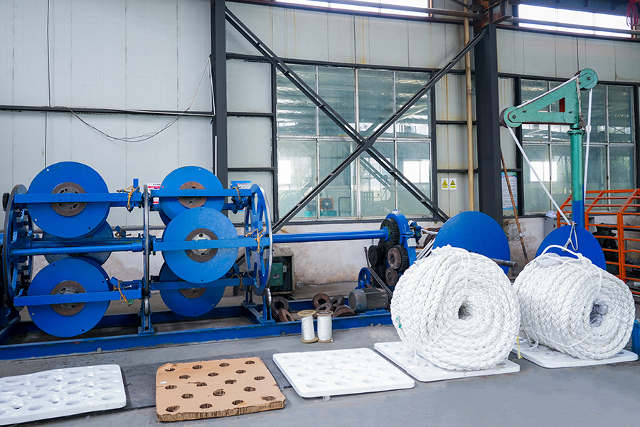 6 Strand Machine